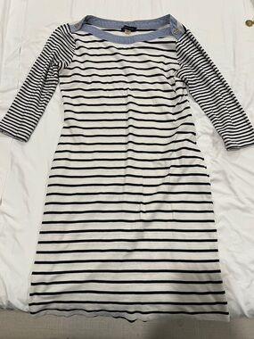 Tommy Hilfiger Striped Boatneck Sheath Dress in White & Navy size small